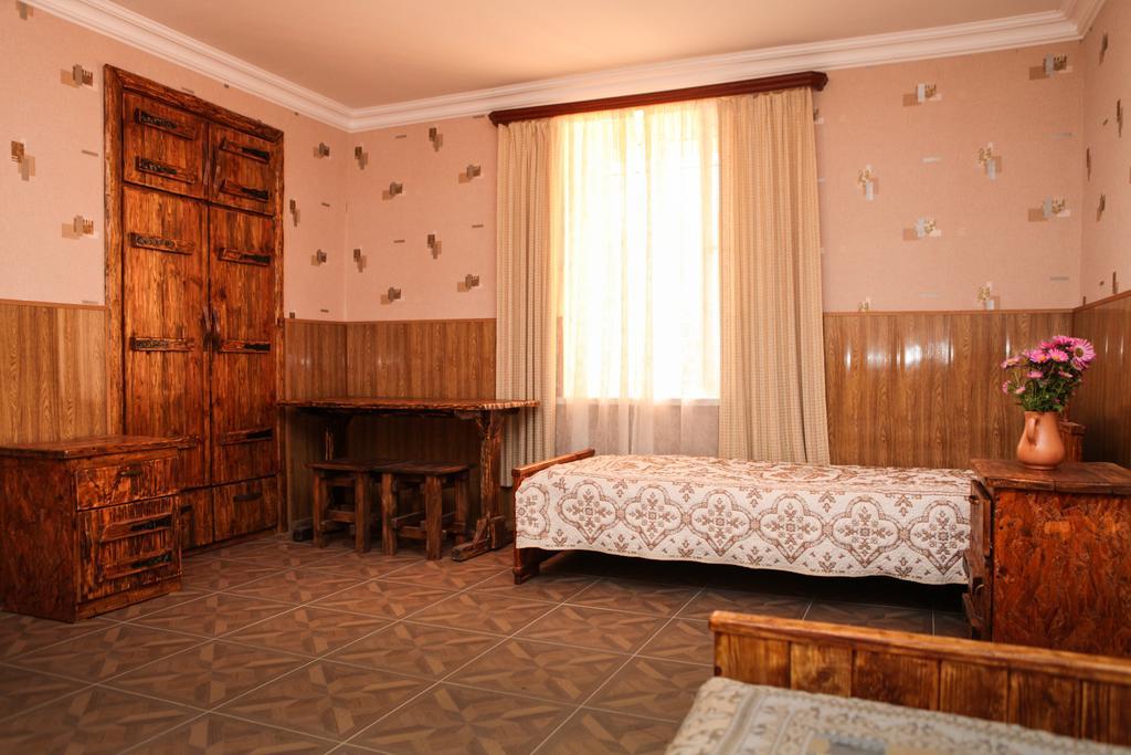 Guest house Dilijan Orran Buitenkant foto